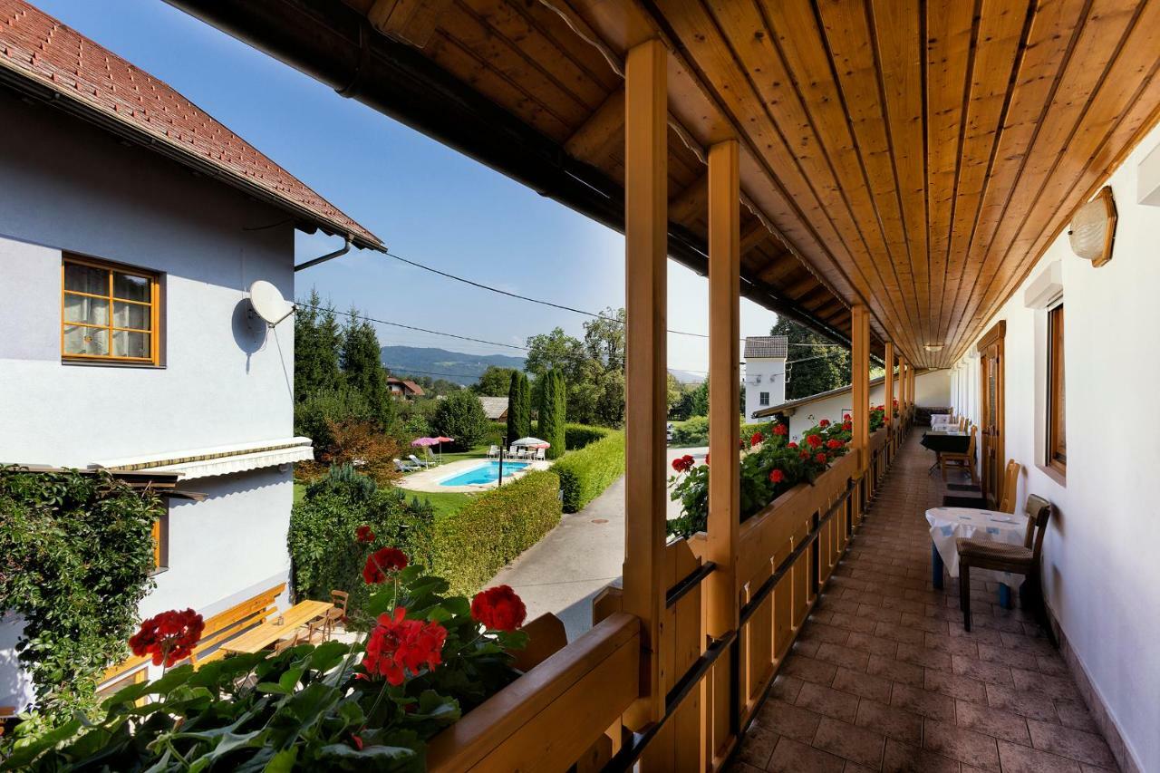 Gaestehaus Lanthaler Rosenbach Exterior photo