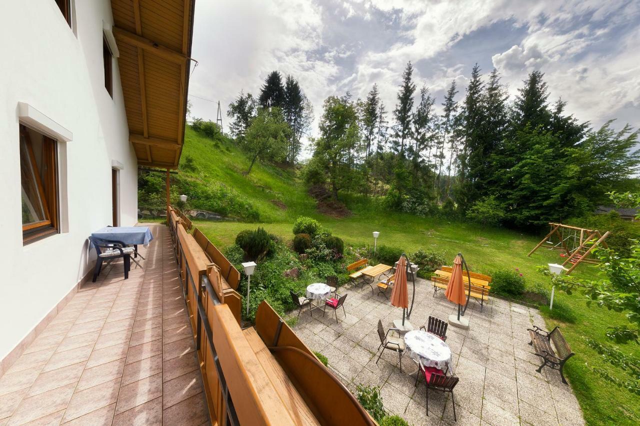 Gaestehaus Lanthaler Rosenbach Exterior photo